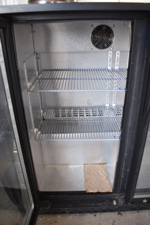 BRAND NEW SCRATCH AND DENT! KoolMore BC-3DSW-BK Metal Commercial 3 Door Back Bar Cooler Merchandiser. 115 Volts, 1 Phase. Tested and Working! - Image 4 of 8