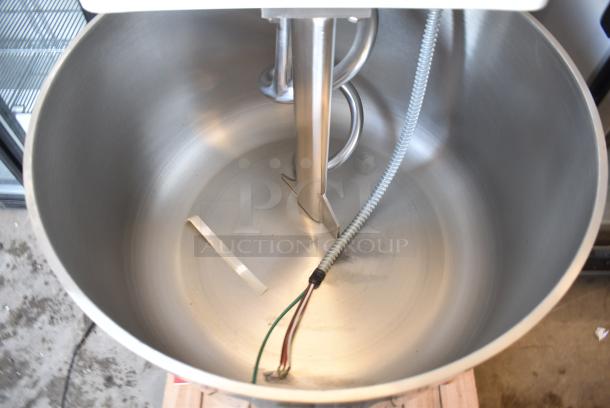 BRAND NEW SCRATCH AND DENT! Estella 348SM160 Metal Commercial 160 Qt. / 228 lb. Two-Speed Spiral Dough Mixer w/ Stainless Steel Mixing Bowl, Bowl Guard and Dough Hook. 220 Volts, 3 Phase. - Image 4 of 10