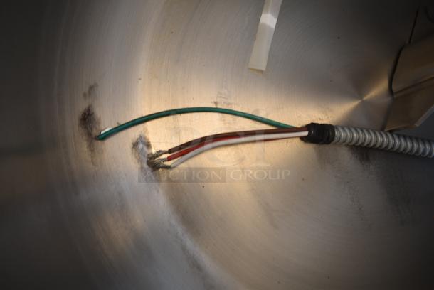 BRAND NEW SCRATCH AND DENT! Estella 348SM160 Metal Commercial 160 Qt. / 228 lb. Two-Speed Spiral Dough Mixer w/ Stainless Steel Mixing Bowl, Bowl Guard and Dough Hook. 220 Volts, 3 Phase. - Image 5 of 10