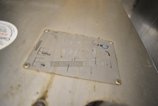 Fresh N Squeeze POS-1 Stainless Steel Commercial Floor Style Citrus Juicer on Commercial Casters. 115 Volts, 1 Phase. Tested and Working! - Image 7 of 8