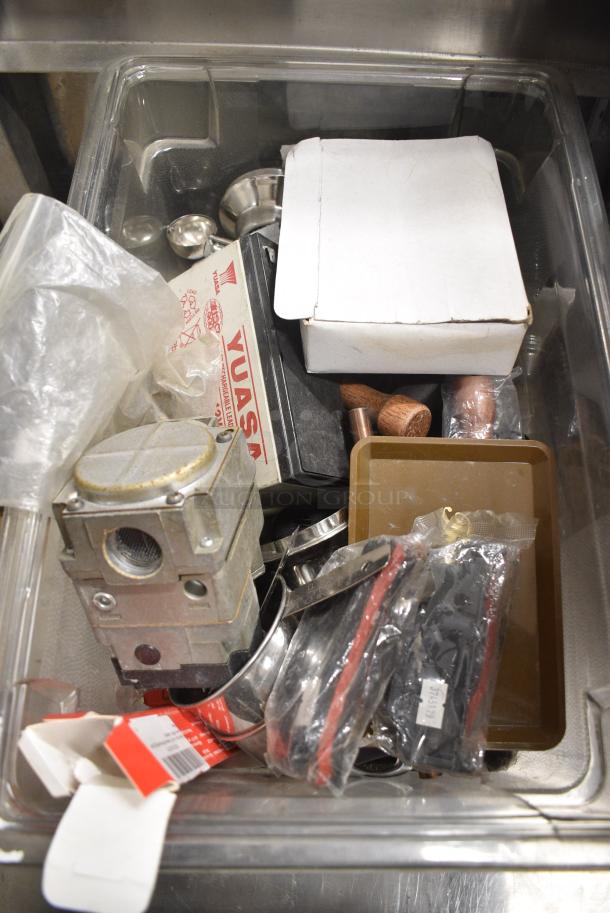 ALL ONE MONEY! Lot of Various Items Including Measuring Cups and Ink Ribbons - Image 2 of 5