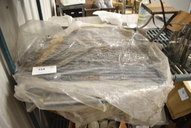 3 BRAND NEW! Metal Charbroiler Grates for MagiKitch'n. 3 Times Your Bid! - Image 2 of 3