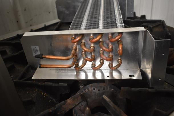 BRAND NEW SCRATCH AND DENT! 6R4K350L Metal Condensing Coil - Image 4 of 5