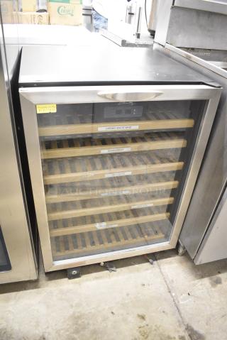 Danby DWC512BLS-1 Silhouette Metal Mini Cooler Merchandiser. 115 Volts, 1 Phase. Tested and Working!