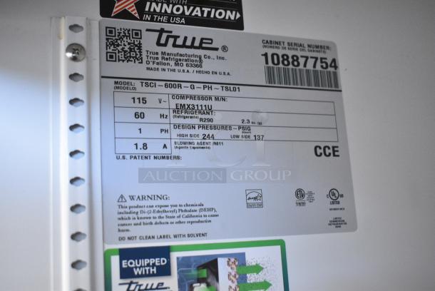 BRAND NEW SCRATCH AND DENT! 2024 True TSCI-600R-G-PH Metal Commercial Single Door Reach In Cooler Merchandiser w/ Poly Coated Racks. 115 Volts, 1 Phases. Tested and Working! - Image 8 of 8