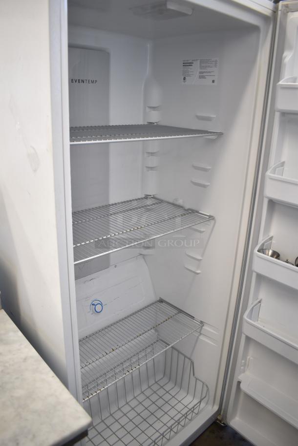 2022 Frigidaire FFUE2022AW0 Metal Single Door Reach In Freezer. 115 Volts, 1 Phase. Tested and Working! - Image 3 of 7