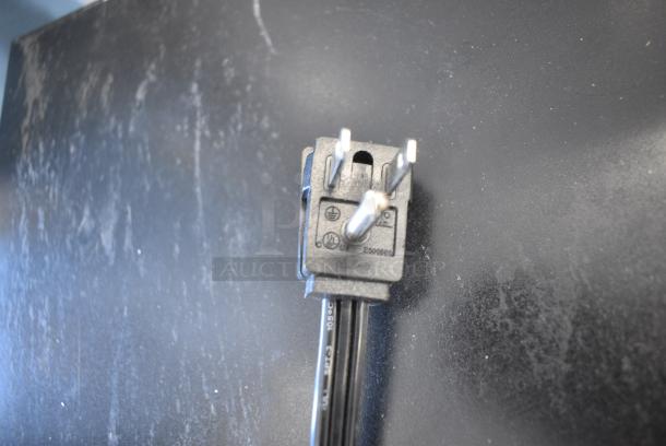 2022 Frigidaire FFUE2022AW0 Metal Single Door Reach In Freezer. 115 Volts, 1 Phase. Tested and Working! - Image 5 of 7