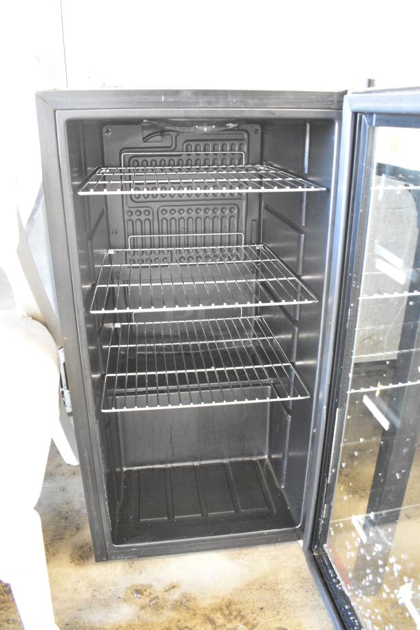 Whynter BR-130SB Metal Mini Cooler Merchandiser. 115 Volts, 1 Phase. Tested and Working! - Image 3 of 6