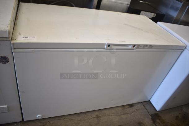 Frigidaire FFCL1542AW Metal Chest Freezer w/ Hinge Lid. 115 Volts, 1 Phase. Tested and Working! - Image 1 of 6