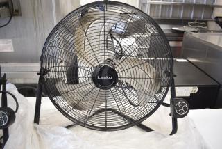 Lasko H20660 Black Metal Fan. 120 Volts, 1 Phase. Tested and Working!