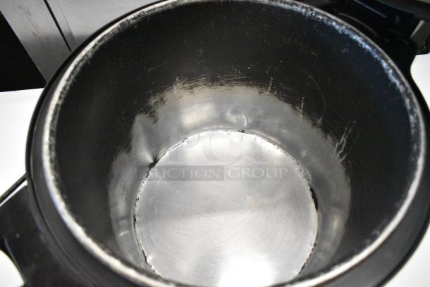 Avantco 177RW92 Stainless Steel Commercial Rice Warmer. 120 Volts, 1 Phase. - Image 4 of 6