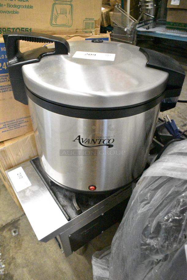 Avantco 177RW92 Stainless Steel Commercial Countertop Rice Warmer. 120 Volts, 1 Phase. Tested and Working! - Image 1 of 6