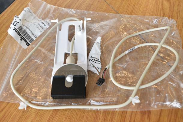2 BRAND NEW! Items Including 61460125401 Pitco 60125401 Thermostat Rx Mvolt and Manitowoc Ice 000008660 Ice Thickness Probe Asm. 2 Times Your Bid! - Image 5 of 6