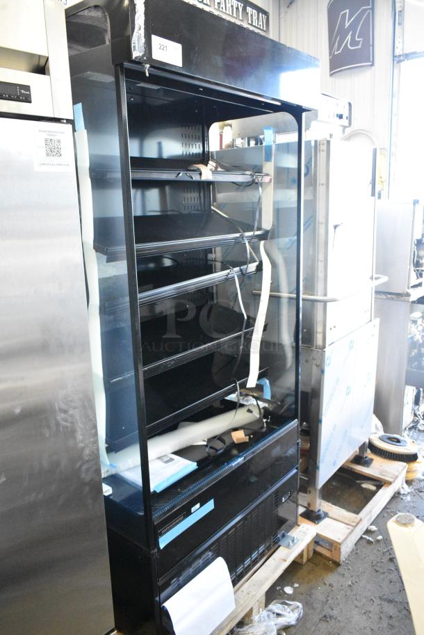 BRAND NEW SCRATCH AND DENT! 2024 Hussmann MDN3575B1A Metal Commercial Grab N Go Merchandiser. See Pictures for Broken Glass. 120 Volts, 1 Phase. Cannot Test Due To Plug Style - Image 1 of 8