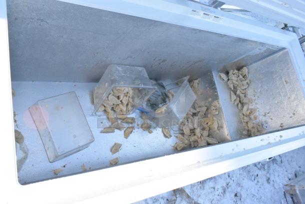 General Electric GE Chest Freezer w/ Hinge Lid. 115 Volts, 1 Phase. - Image 3 of 9