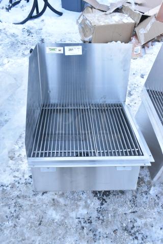 BRAND NEW SCRATCH AND DENT! Regency 600SMFSS23L 16-Gauge 304 Stainless Steel Floor Mounted Mop Sink with Left Side Splash Guard - 22" x 21 3/8" x 10" Bowl