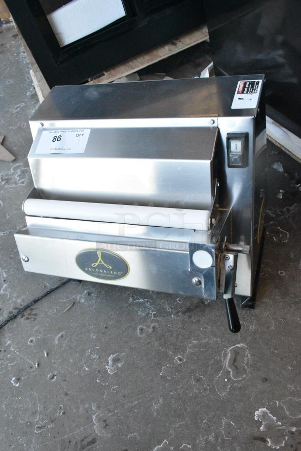 BRAND NEW SCRATCH AND DENT! Arcobaleno ASC300 Stainless Steel Commercial Countertop Dough Sheeter. 110 Volts, 1 Phase. - Image 4 of 6