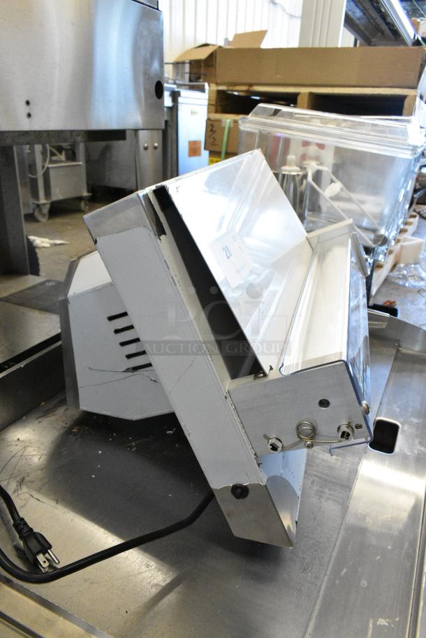 BRAND NEW SCRATCH AND DENT! Estella 348EDS18S Stainless Steel 18" Countertop One Stage Dough Sheeter. 120 Volts, 1 Phase. Tested and Working! - Image 8 of 8