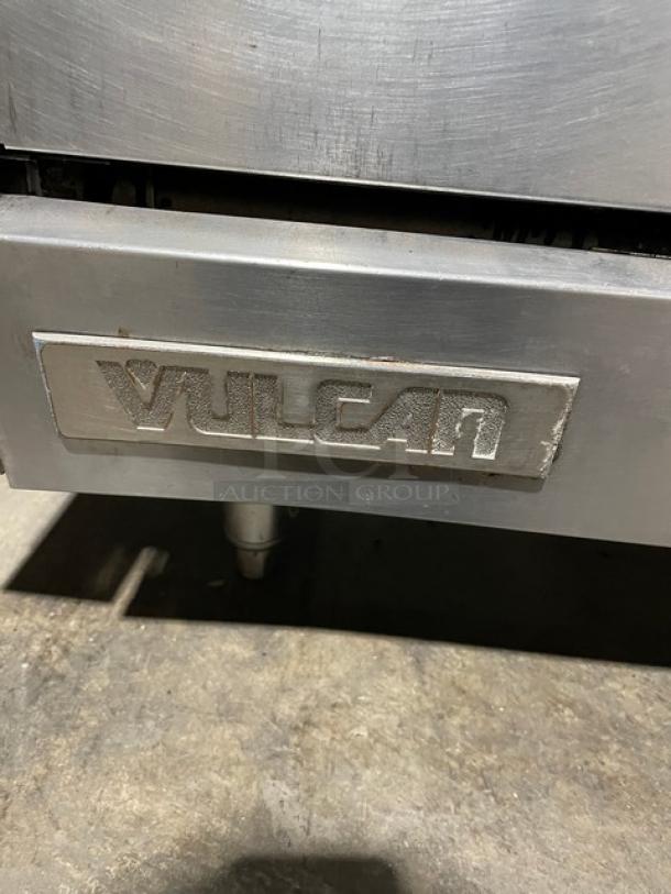 Vulcan Commercial Stainless Steel Natural Gas Powered 6 Burner Range/Oven Combo! With Back Splash & Overhead Salamander Shelf! With Wired Oven Rack! On Legs! - Image 7 of 11