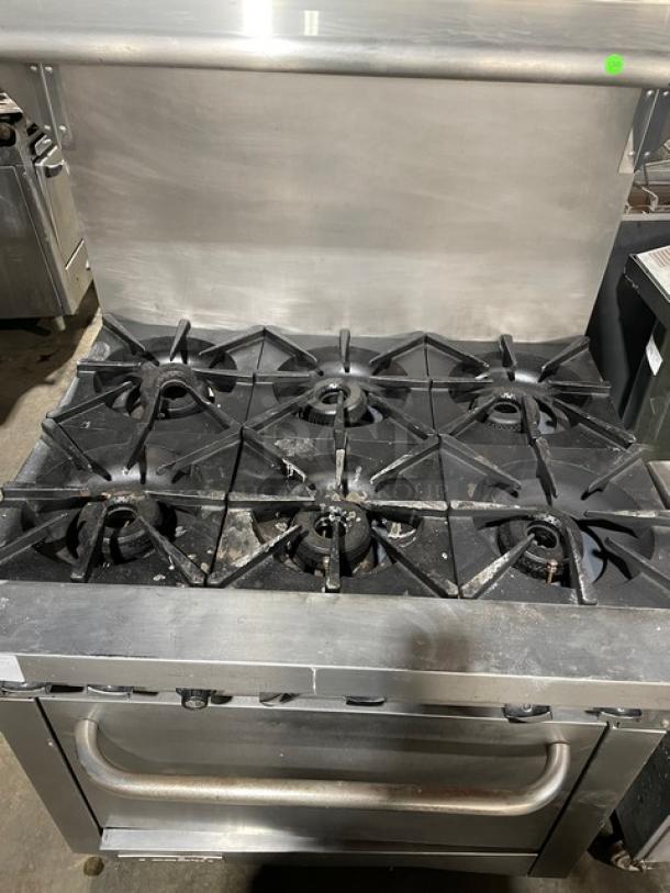 Vulcan Commercial Stainless Steel Natural Gas Powered 6 Burner Range/Oven Combo! With Back Splash & Overhead Salamander Shelf! With Wired Oven Rack! On Legs! - Image 8 of 11