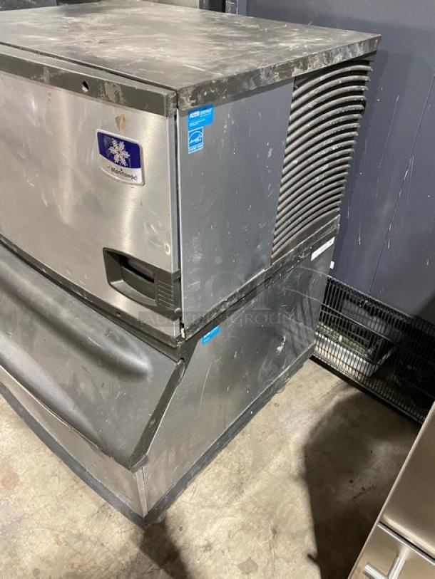 Manitowoc Indigo Series Commercial Stainless Steel Air Cooled Half Cube Ice Machine Head! Energy Star Certified! Model: IY0304A-161 SN: 1120177927! With Manitowoc Commercial Ice Bin! Model: B170 SN: 1120123071! 115V 1 Phase! On Legs! - Image 2 of 13