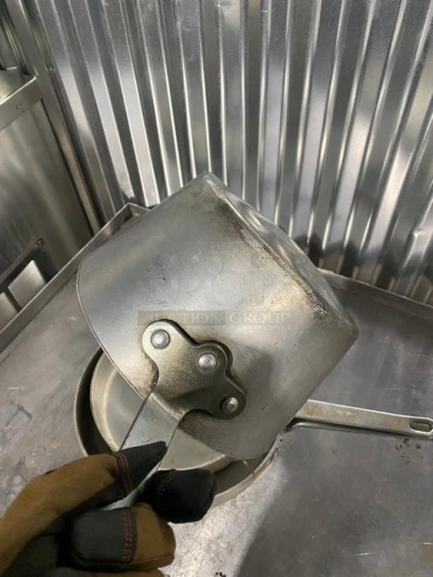 Mixed Commercial Pot & Frying Pans/Skillets! 3X Your Bid! - Image 5 of 12