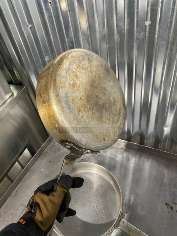 Mixed Commercial Pot & Frying Pans/Skillets! 3X Your Bid! - Image 9 of 12