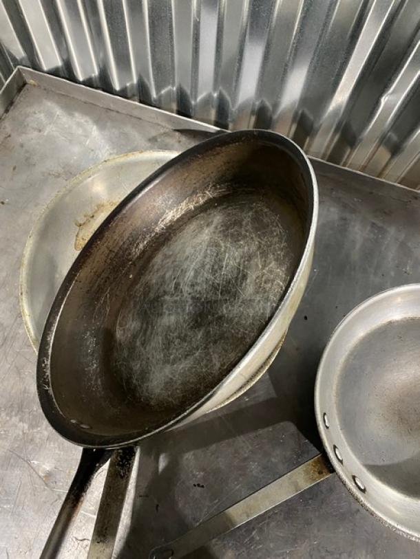 Mixed Commercial Frying Pans/Skillets! 3X Your Bid! - Image 6 of 9