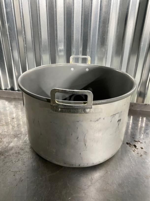 Commercial Stock Pot! With Handles! - Image 3 of 6