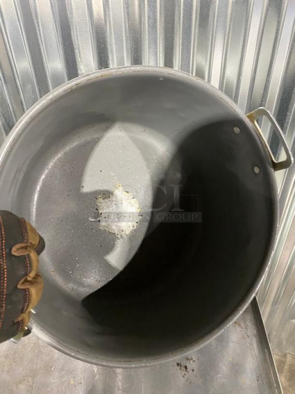 Commercial Stock Pot! With Handles! - Image 6 of 6