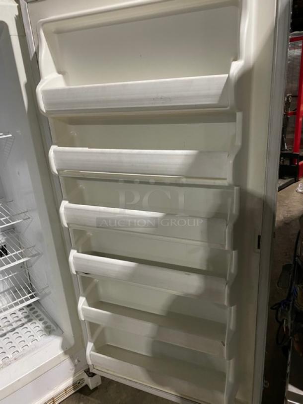 Frigidaire By Electrolux Commercial White Single Door Reach In Upright Free-Standing Freezer! Energy Star Certified! With Poly Coated Wire Racks! Model: FFFH20F2QWC SN: WB71461162! 115V 1 Phase! - Image 6 of 9