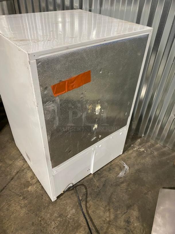 Monogram By GE Appliances Commercial 2 Drawer Undercounter Refrigerator! With Stainless Steel Front Finish! With Digital Controls! - Image 3 of 9