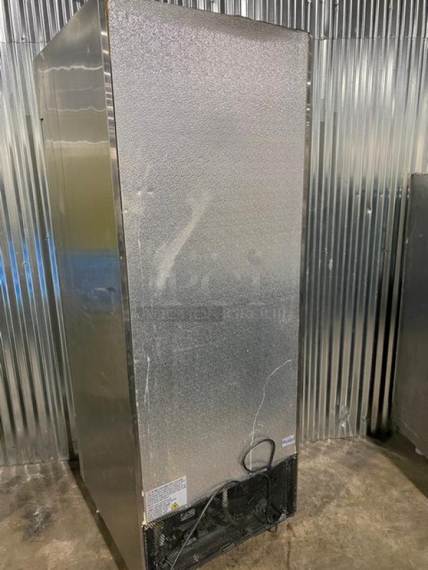 Avantco Commercial Stainless Steel Solid Single Door Reach In Refrigerator! With Poly Coated Wire Rack!  Model: 178A23RHC SN: 6703171118020566! On Casters! - Image 3 of 9