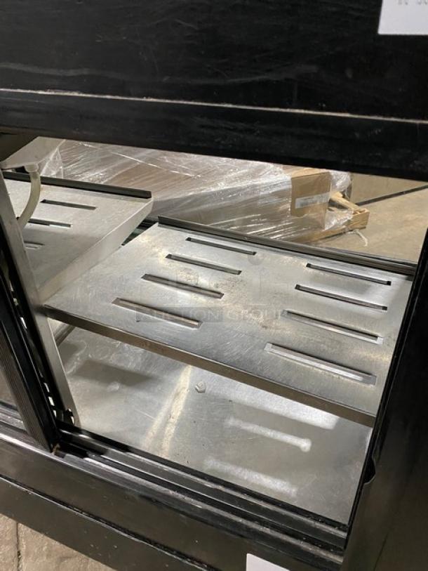 TorRey Commercial Curved Glass Refrigerated Bakery/Deli Merchandiser Display Case! With Adjustable Shelves! With Rear Access Double Glass Sliding Doors! - Image 5 of 9