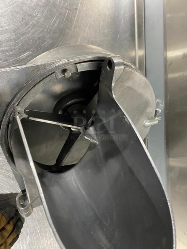 Alfa Commercial Heavy-Gauge Polished Aluminum Shredder/Grinder Attachment! Model: VS-888H! - Image 5 of 11