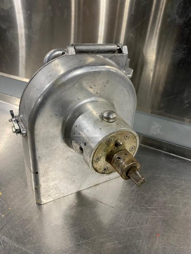 Alfa Commercial Heavy-Gauge Polished Aluminum Shredder/Grinder Attachment! Model: VS-888H! - Image 3 of 9