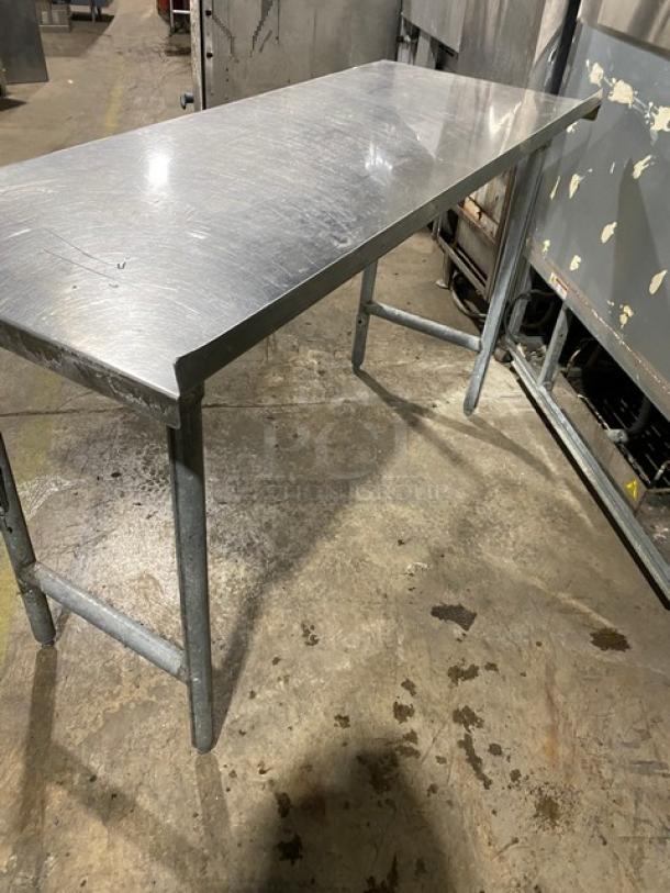 Commercial Stainless Steel Worktop Table! With 1.5" Back Splash & Safety Front Edges! On Legs! - Image 3 of 7