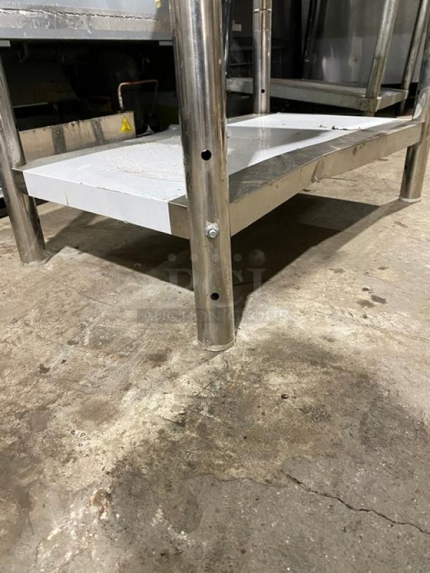 Vevor Commercial Stainless Steel Worktop Table! With Single Undershelf! On Legs! - Image 7 of 7