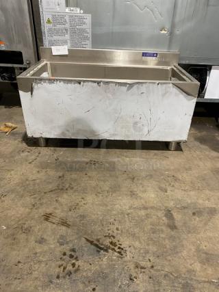 L & J Manufacturing Commercial Stainless Steel Underbar Ice Bin! With Back Splash! With Basket Drain!