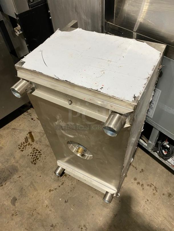 L & J Manufacturing Commercial Stainless Steel Underbar Ice Bin! With Back Splash! With Basket Drain! - Image 6 of 7
