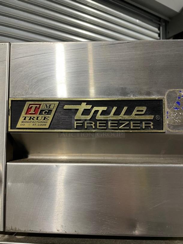 True Commercial Stainless Steel Solid 2 Door Reach In Freezer! With Poly Coated Wire Racks! Model: T-49 SN: 1-3548796! 115V 1 Phase! On Casters! - Image 7 of 9