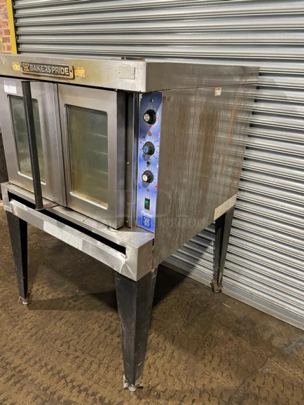 Bakers Pride Cyclone Series Commercial Stainless Steel Natural Gas Powered Single Stack Convection Oven! With Wire Oven Racks! On Legs! - Image 2 of 12