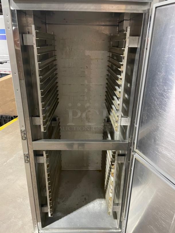 Cres Cor Commercial Stainless Steel Half Door Single Sectioned Insulted Mobile Hot Food Holding/Proofing Cabinet! With Built-In Pan Holding Racks! Model: H1381834D SN: HBF-J393514-10! 120V 1 Phase! On Casters! - Image 5 of 9