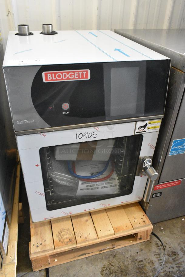 BRAND NEW SCRATCH AND DENT! Blodgett BLCT23E/CSII CPE 2306 HE1 Stainless Steel Commercial Electric Powered Combi Convection Oven w/ View Through Door and Metal Oven Racks. 440/480 Volts, 3 Phase. - Image 1 of 7