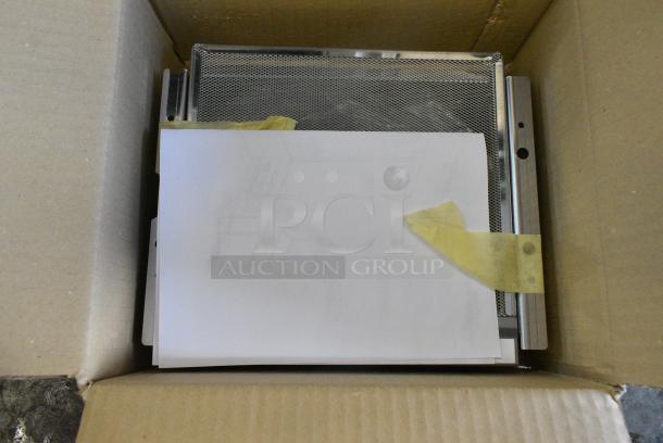 BRAND NEW SCRATCH AND DENT! Blodgett BLCT23E/CSII CPE 2306 HE1 Stainless Steel Commercial Electric Powered Combi Convection Oven w/ View Through Door and Metal Oven Racks. 440/480 Volts, 3 Phase. - Image 6 of 7