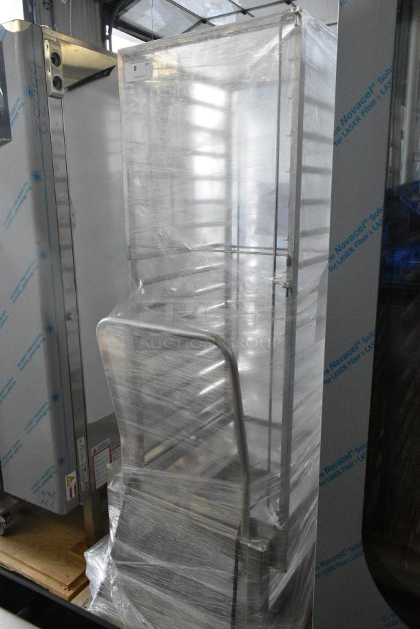 BRAND NEW SCRATCH AND DENT! Blodgett Metal Pan Transport Roll In Oven Rack on Commercial Casters. - Image 2 of 4