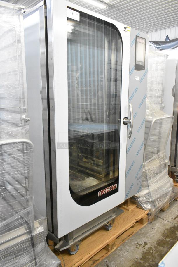 BRAND NEW SCRATCH AND DENT! Blodgett BCP-202/KPE 2.20 Stainless Steel Commercial Electric Powered Roll In Rack Combi Convection Oven w/ View Through Door and Metal Pan Transport Rack. 208 Volts, 3 Phase. - Image 1 of 7