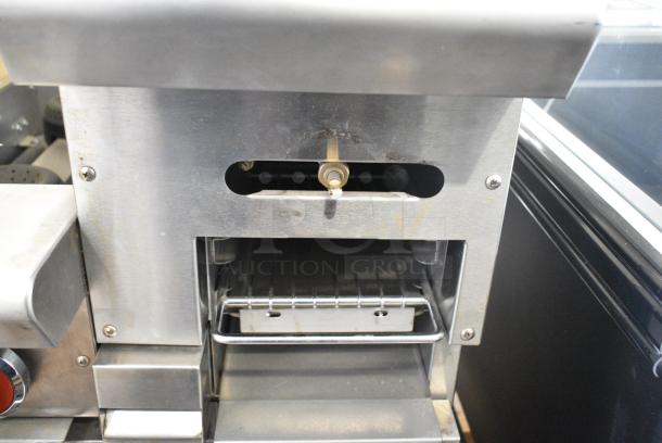 BRAND NEW SCRATCH AND DENT! 2018 American Range AR2B-12RG Stainless Steel Commercial Natural Gas Powered 2 Burner Range w/ Flat Top Griddle, Oven, Over Shelf and Back Splash on Commercial Casters. - Image 6 of 11