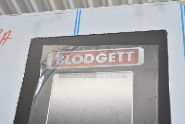 BRAND NEW SCRATCH AND DENT! Blodgett BCT-202/KPE 2.20 Stainless Steel Commercial Electric Powered Roll In Rack Combi Convection Oven w/ View Through Door and Metal Pan Transport Rack. 208 Volts, 3 Phase. - Image 2 of 6