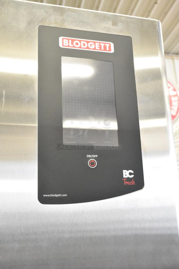 BRAND NEW SCRATCH AND DENT! 2019 Blodgett BCT-202/KPE 2.20 Stainless Steel Commercial Electric Powered Roll In Rack Combi Convection Oven w/ View Through Door and Metal Pan Transport Rack. 400 Volts, 3 Phase. - Image 4 of 6